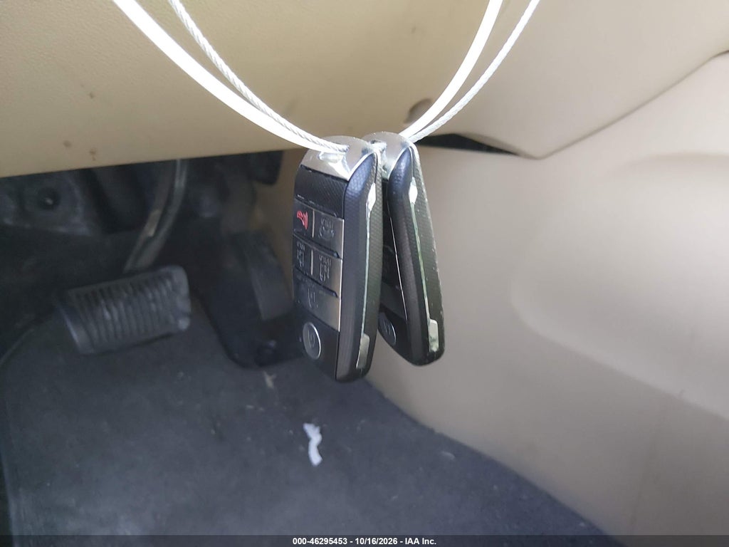 2017 Kia Sedona LX photo 11