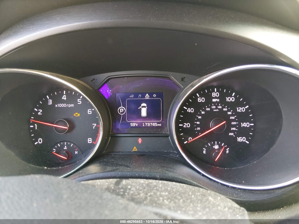 2017 Kia Sedona LX photo 7