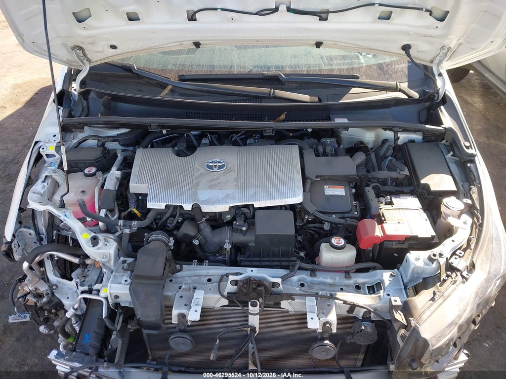 2019 Toyota Prius Prime Advanced photo 10