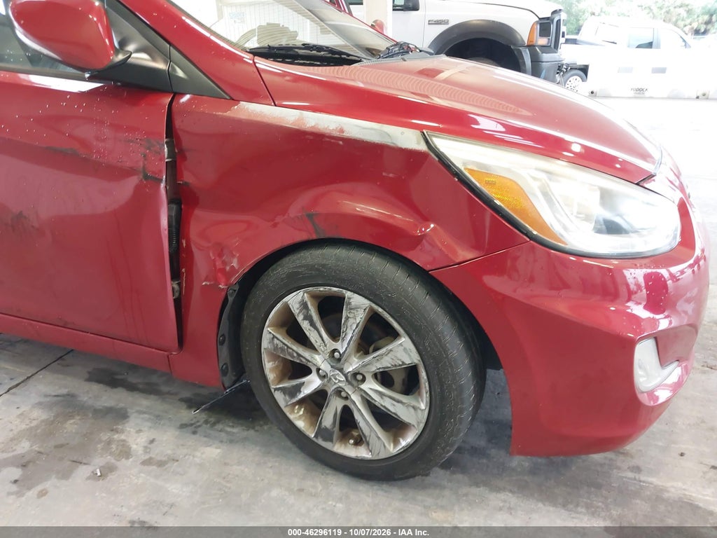 2014 Hyundai Accent SE photo 6