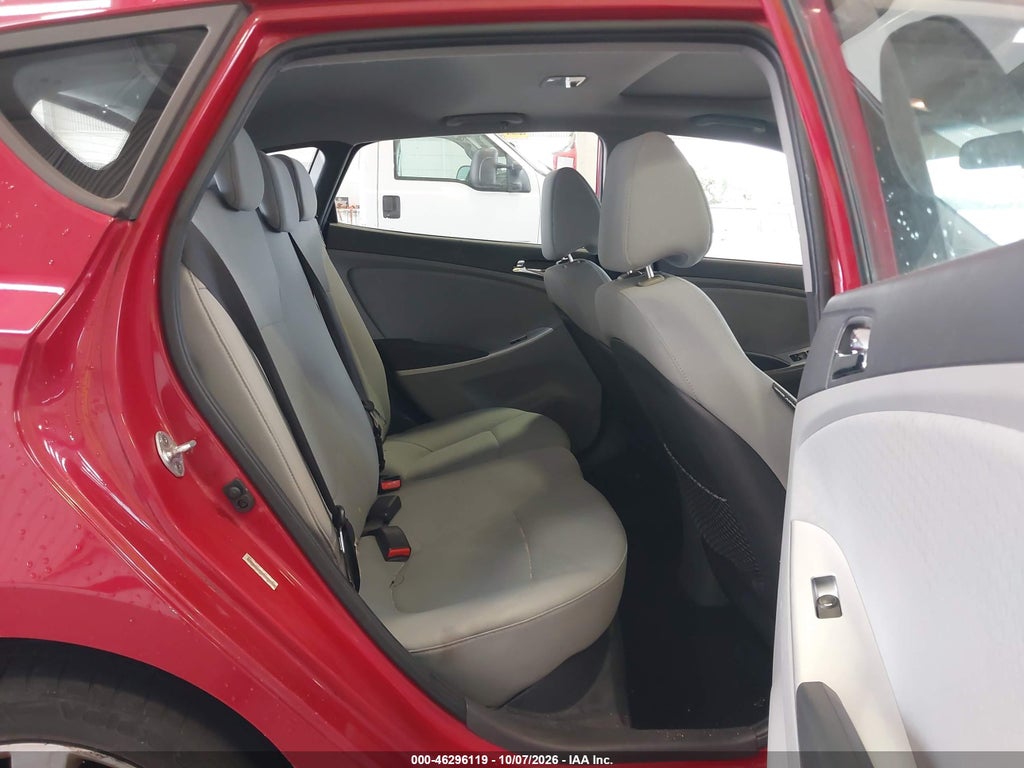 2014 Hyundai Accent SE photo 8