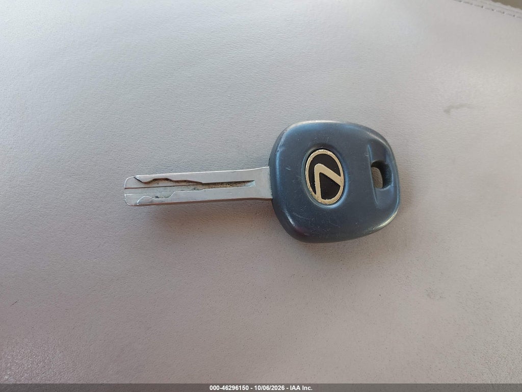 2002 Lexus ES 300 photo 11