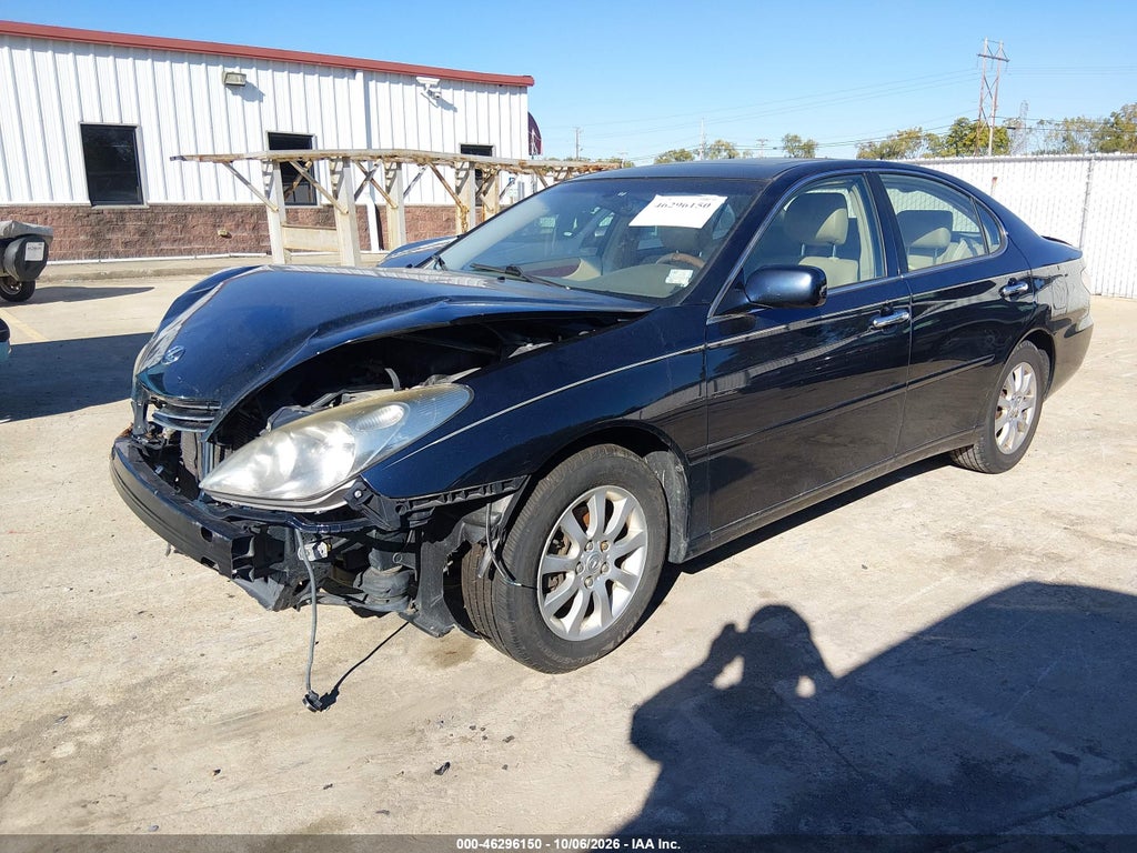 2002 Lexus ES 300 photo 2
