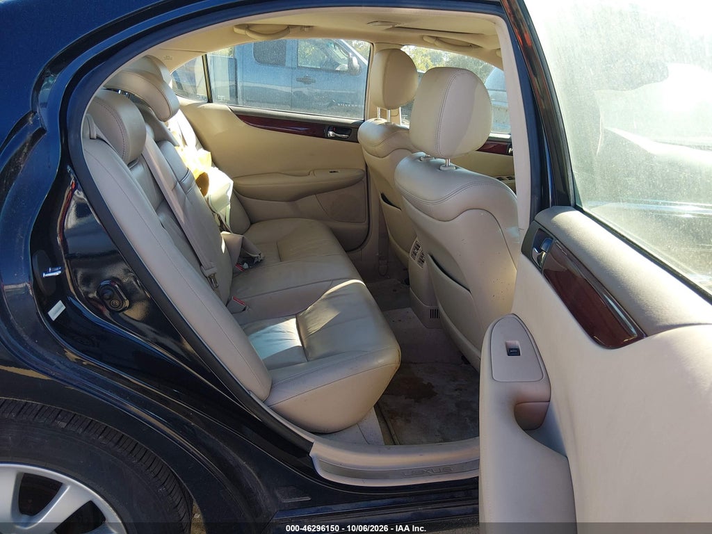 2002 Lexus ES 300 photo 8