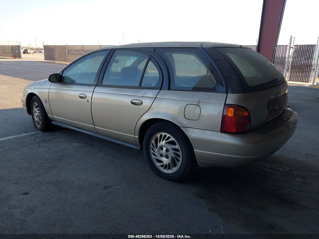 1998 Saturn SW2 photo 3