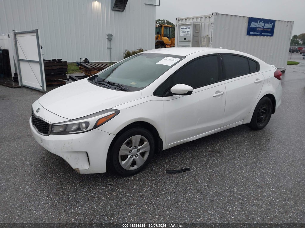 2017 Kia Forte LX photo 2