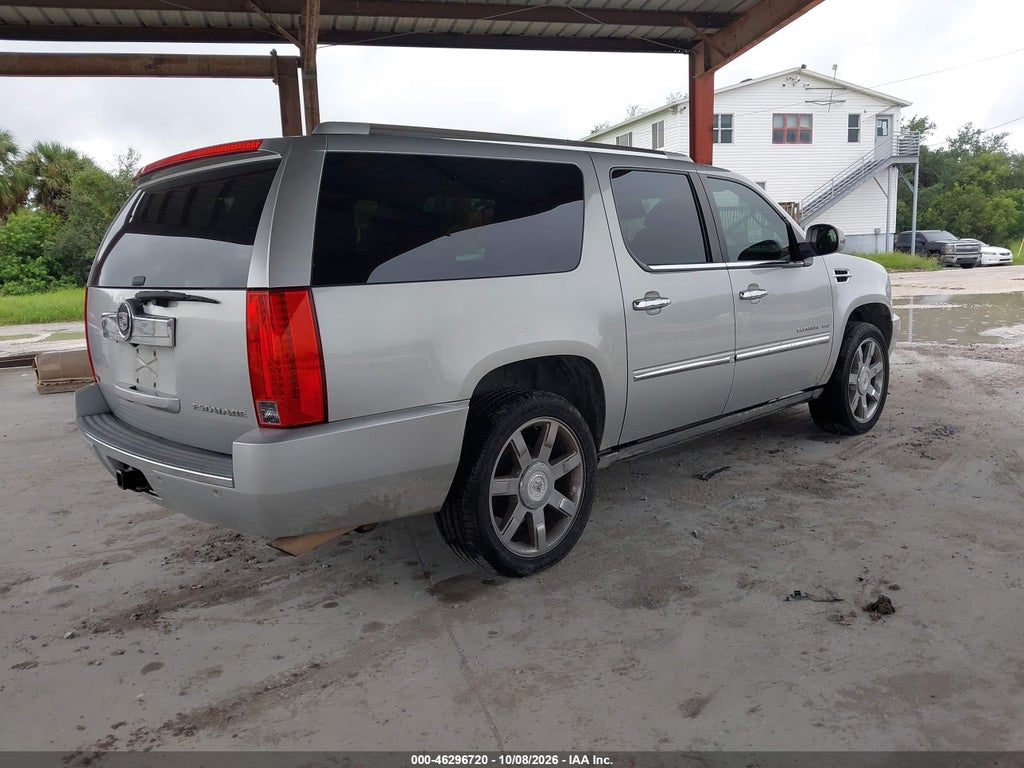 2011 Cadillac Escalade ESV Premium photo 4