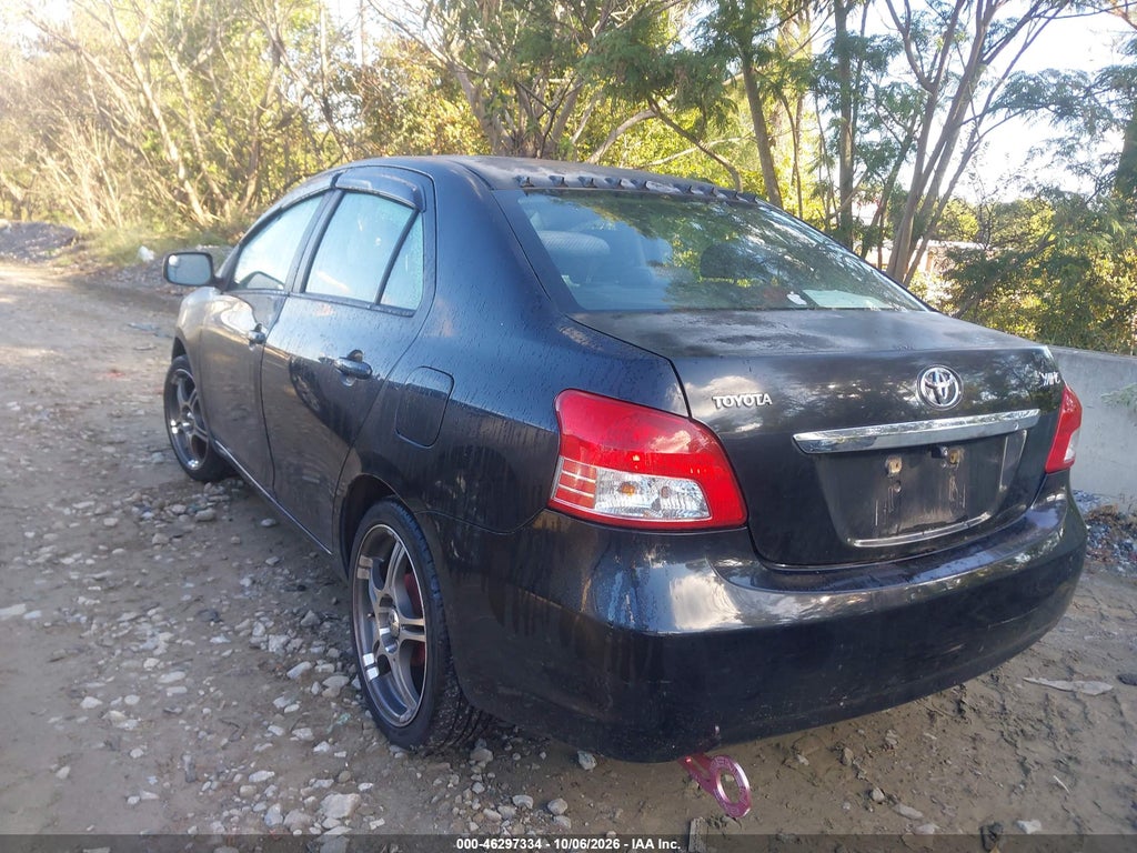 2007 Toyota Yaris photo 3