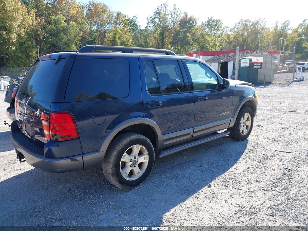 2005 Ford Explorer XLT/XLT Sport photo 4