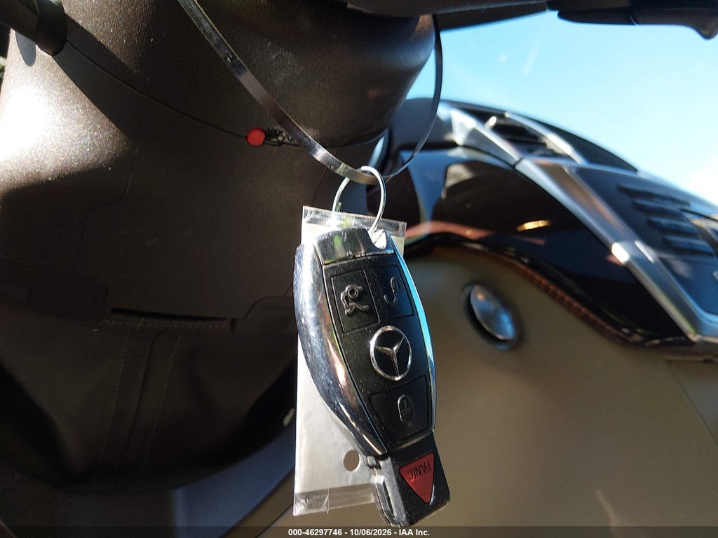 2013 Mercedes-Benz ML 350 4MATIC photo 11