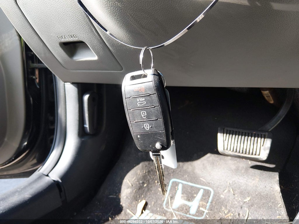 2016 Kia Forte LX photo 11