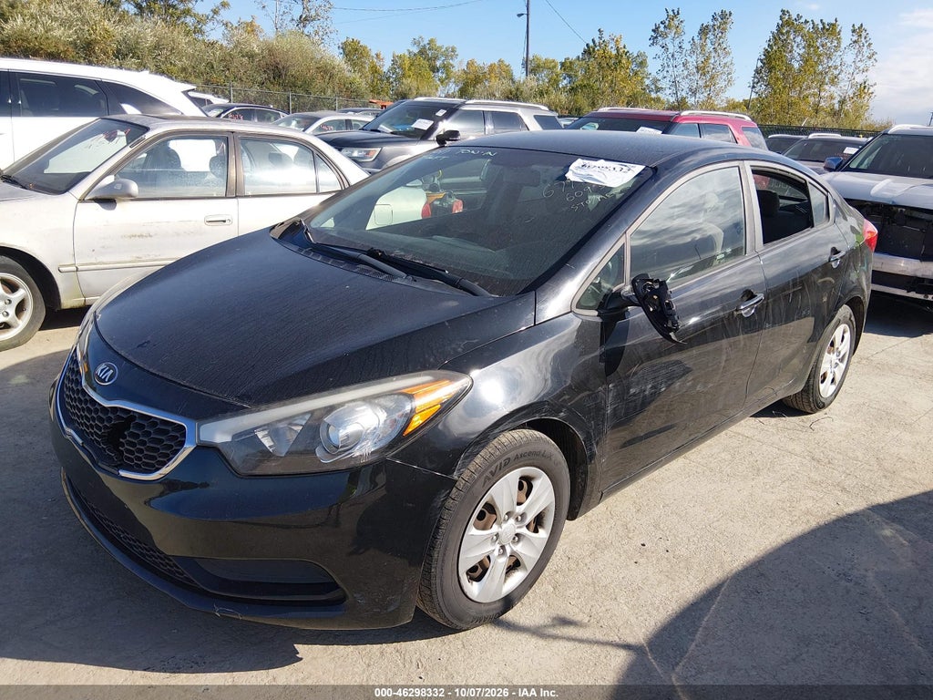 2016 Kia Forte LX photo 2