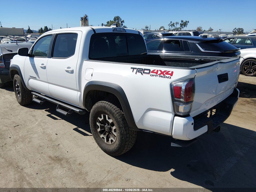 2023 Toyota Tacoma TRD OFF Road photo 3