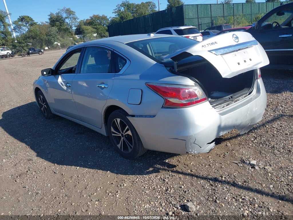 2015 Nissan Altima 2.5/2.5 S/2.5 SL/2.5 SV photo 3