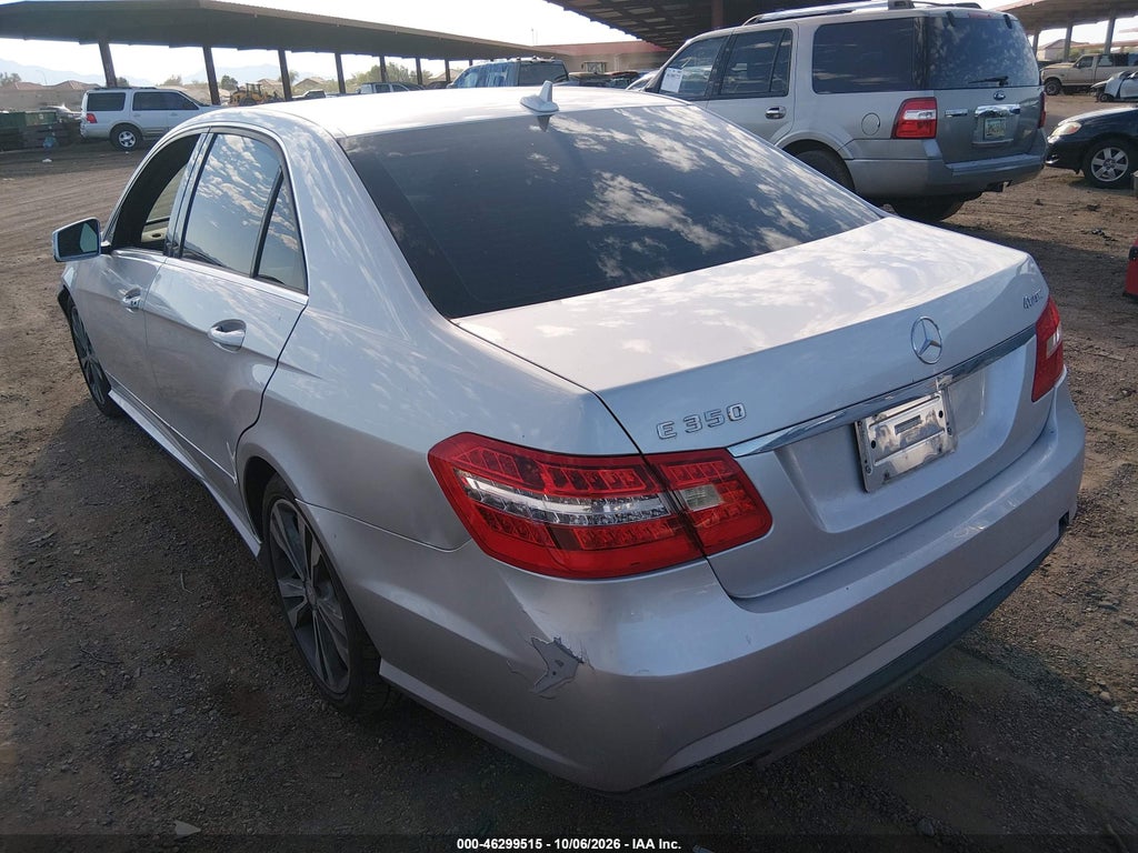 2011 Mercedes-Benz E 350 4MATIC photo 3