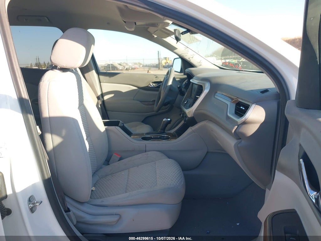 2018 GMC Acadia SLE-1 photo 5