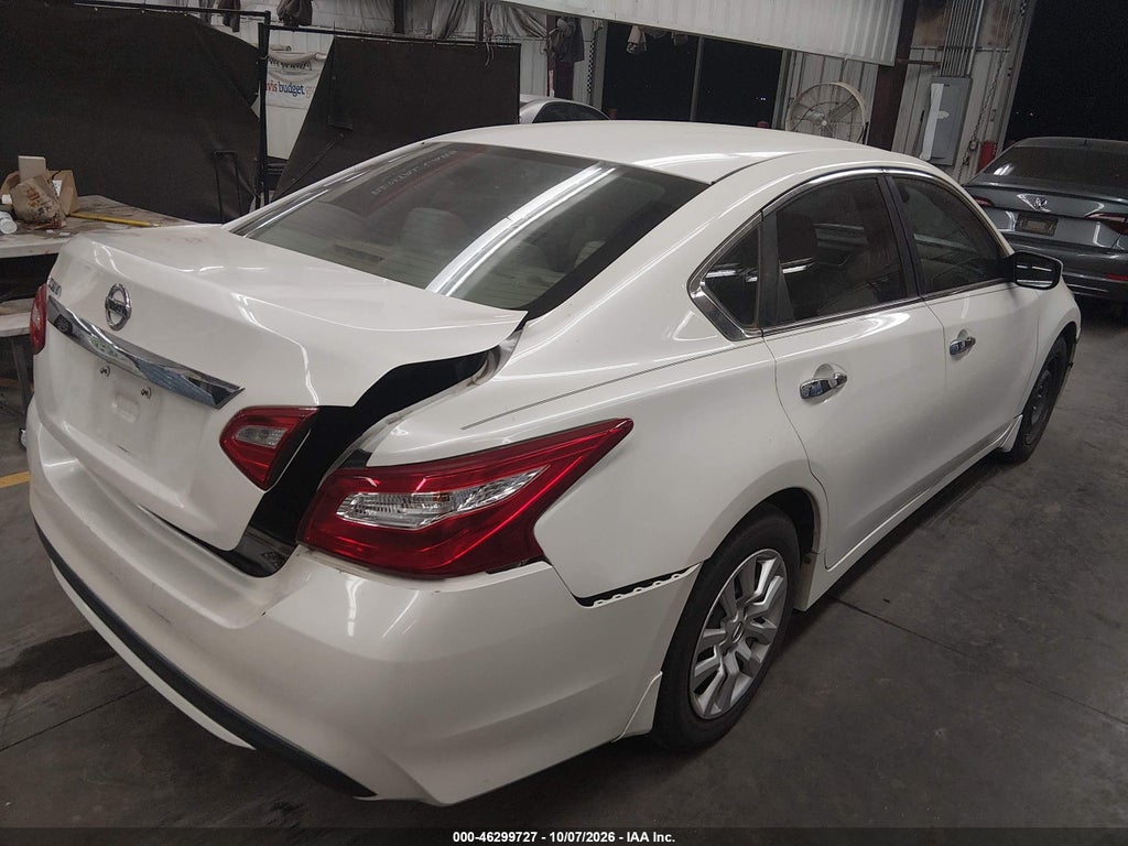 2016 Nissan Altima 2.5 S photo 6