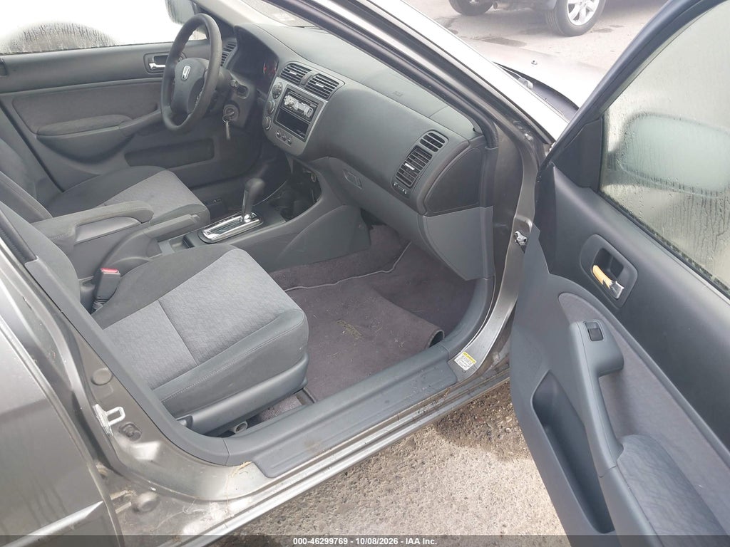 2004 Honda Civic Hybrid photo 5