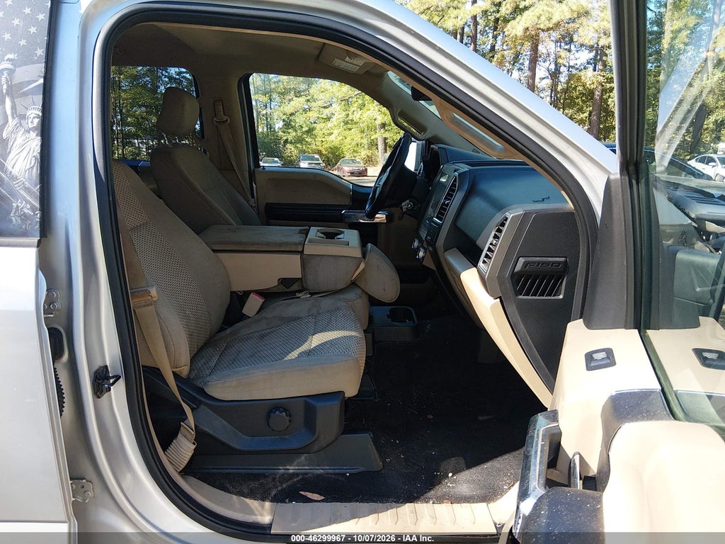 2016 Ford F-150 XLT photo 5