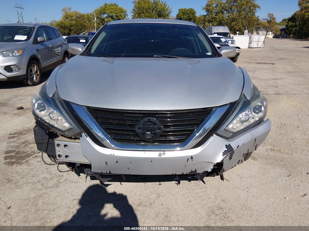 2017 Nissan Altima 2.5 S photo 6