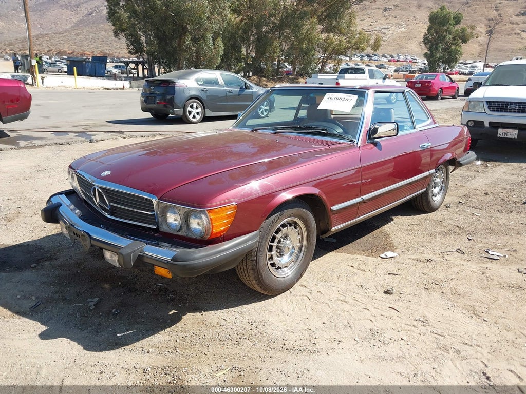 1985 Mercedes-Benz 380 SL photo 2