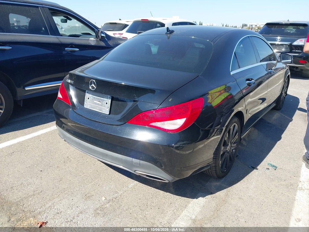 2018 Mercedes-Benz CLA 250 photo 4