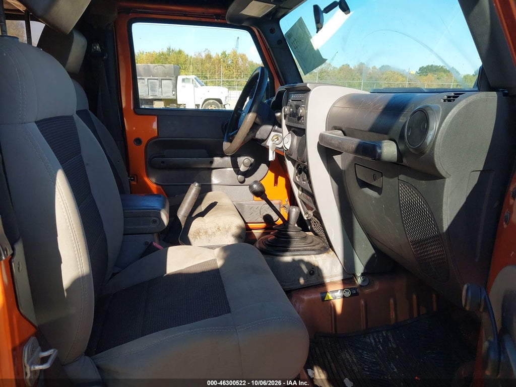 2010 Jeep Wrangler Sport photo 5