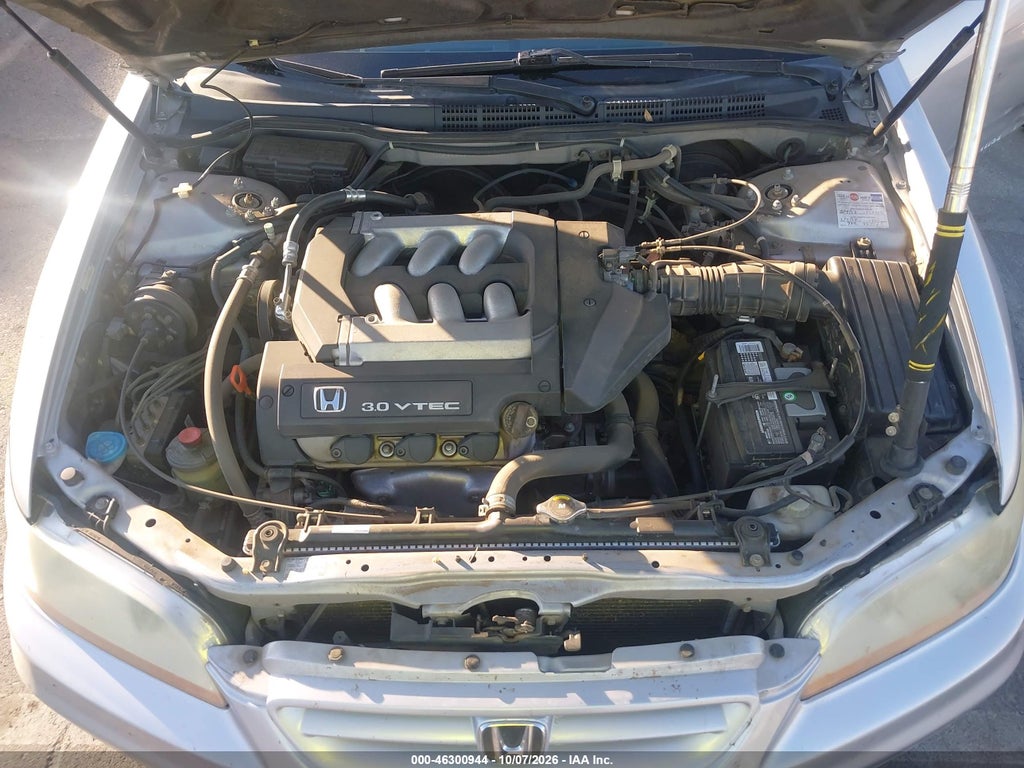 2002 Honda Accord 3.0 EX photo 10