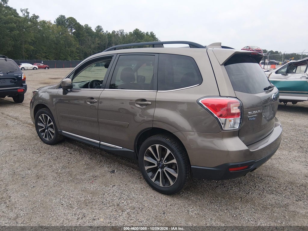 2018 Subaru Forester 2.0XT Touring photo 3