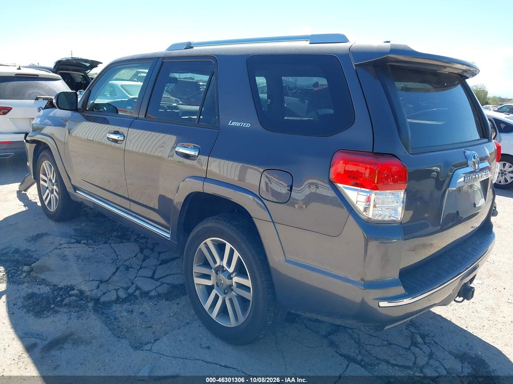 2011 Toyota 4RUNNER Limited V6 photo 3