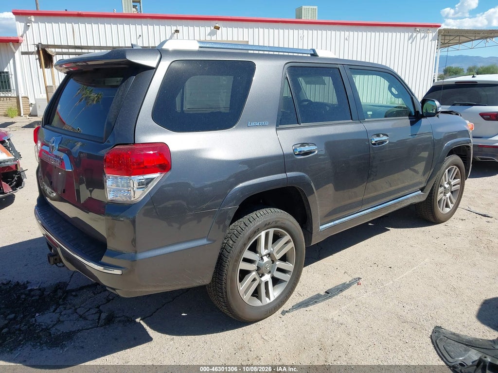 2011 Toyota 4RUNNER Limited V6 photo 4