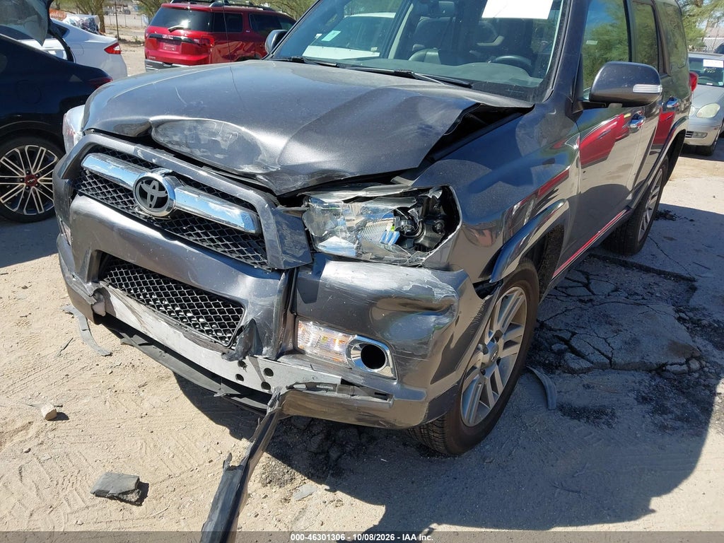 2011 Toyota 4RUNNER Limited V6 photo 6