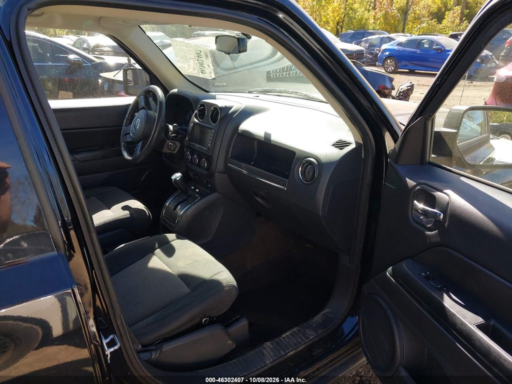 2014 Jeep Patriot Latitude photo 5