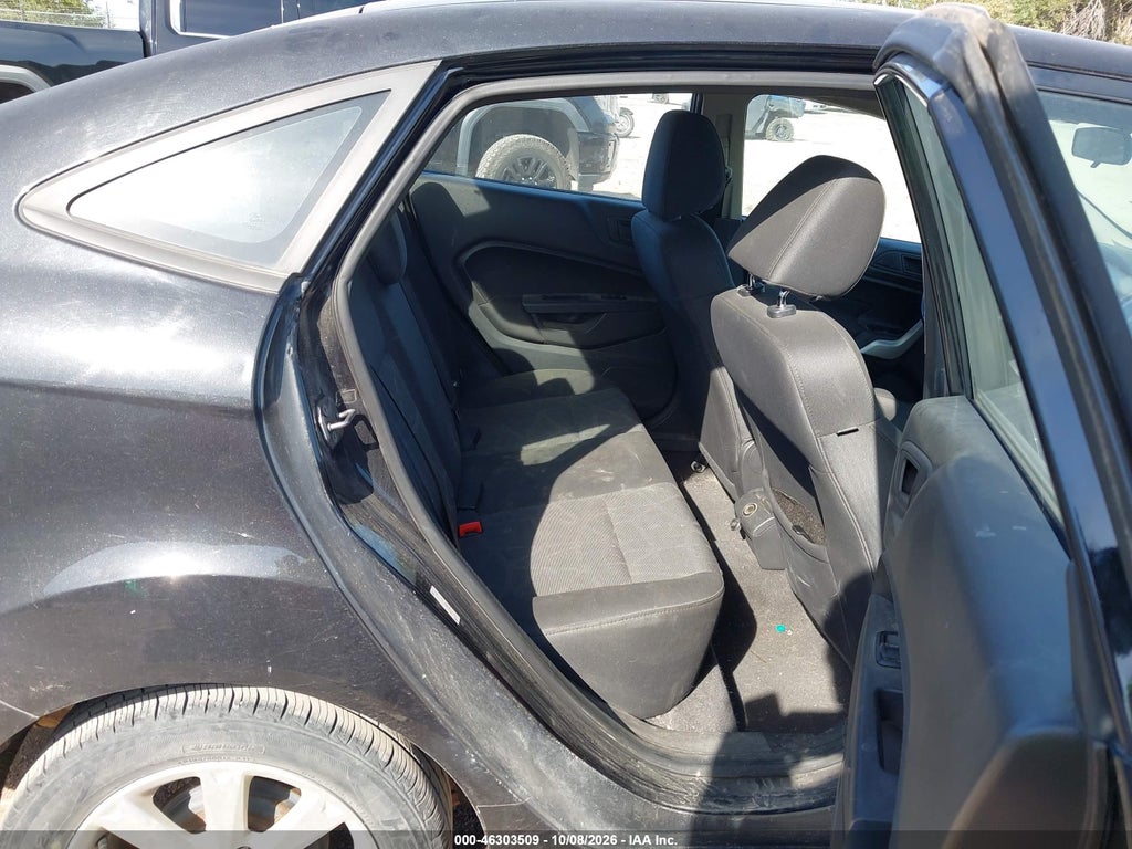 2013 Ford Fiesta SE photo 8