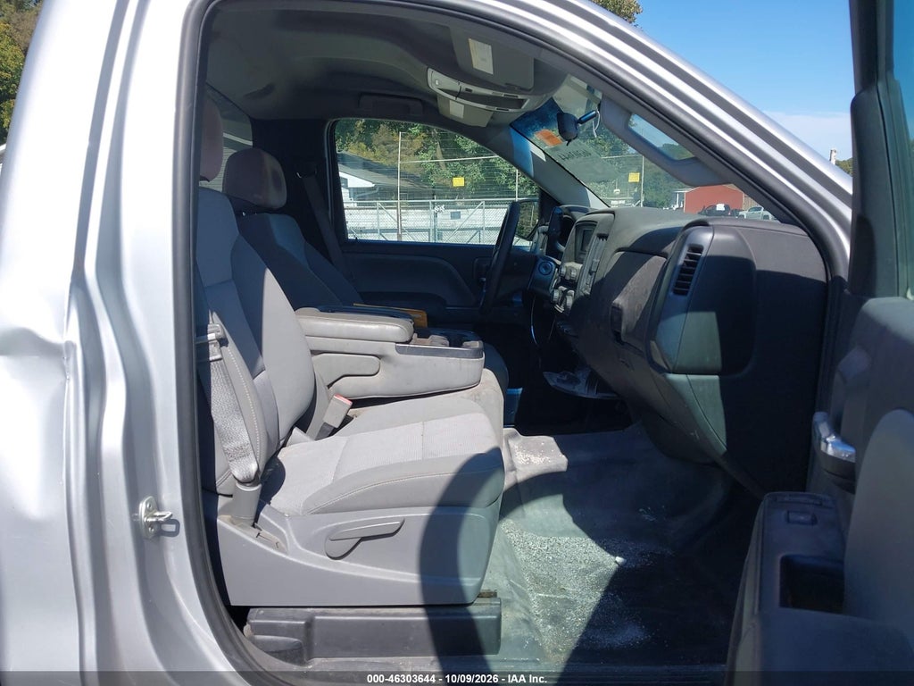 2016 Chevrolet Silverado 1500 WT photo 5