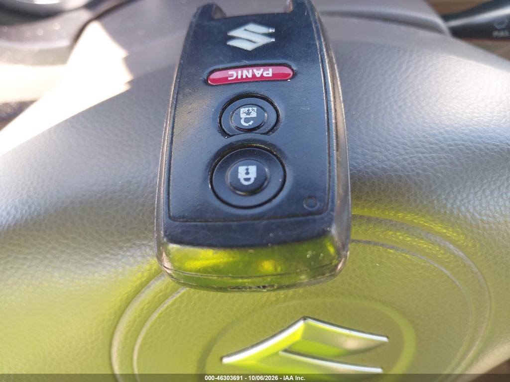 2006 Suzuki Grand Vitara Luxury photo 11