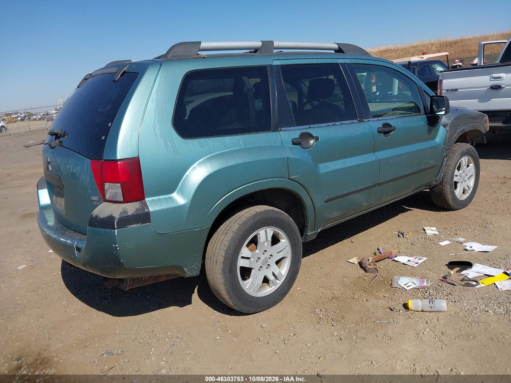 2005 Mitsubishi Endeavor LS photo 4