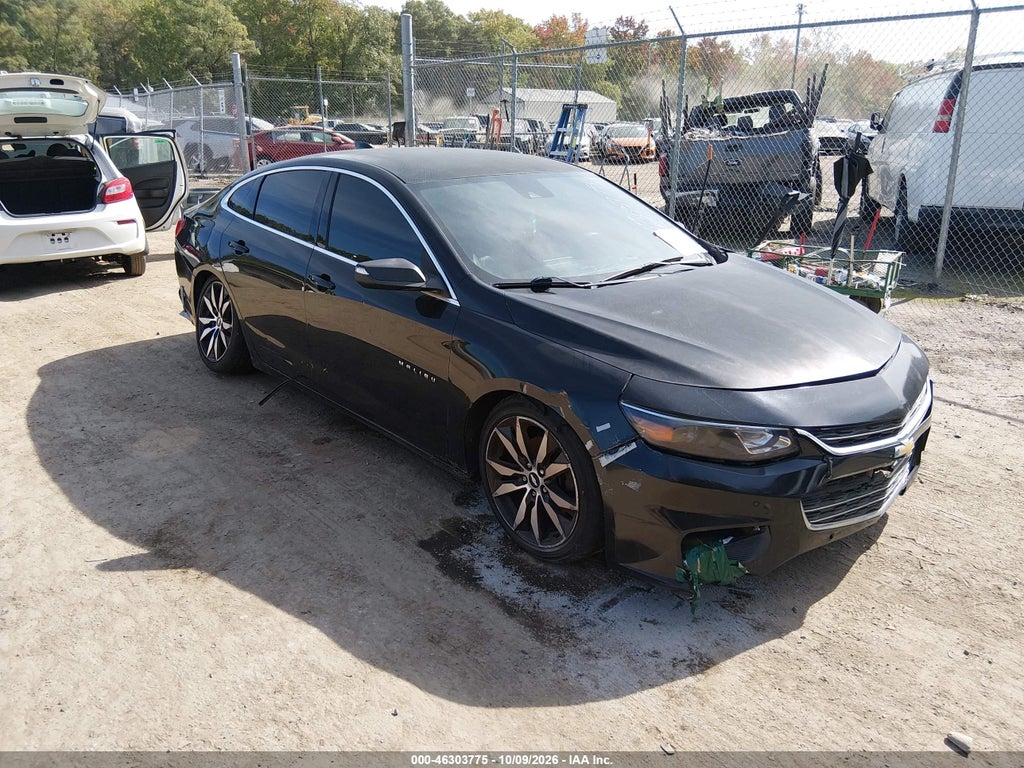 2016 Chevrolet Malibu 2LT photo 1
