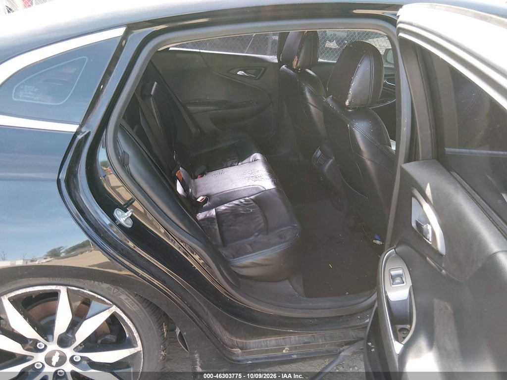 2016 Chevrolet Malibu 2LT photo 8