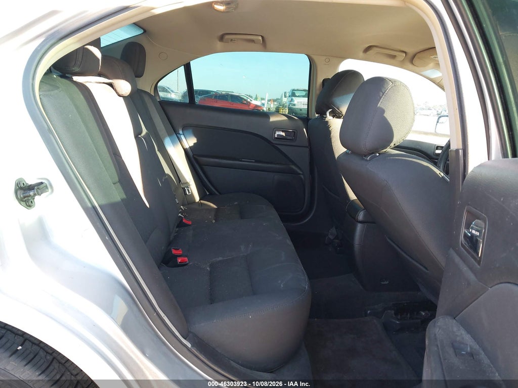 2012 Ford Fusion SE photo 8
