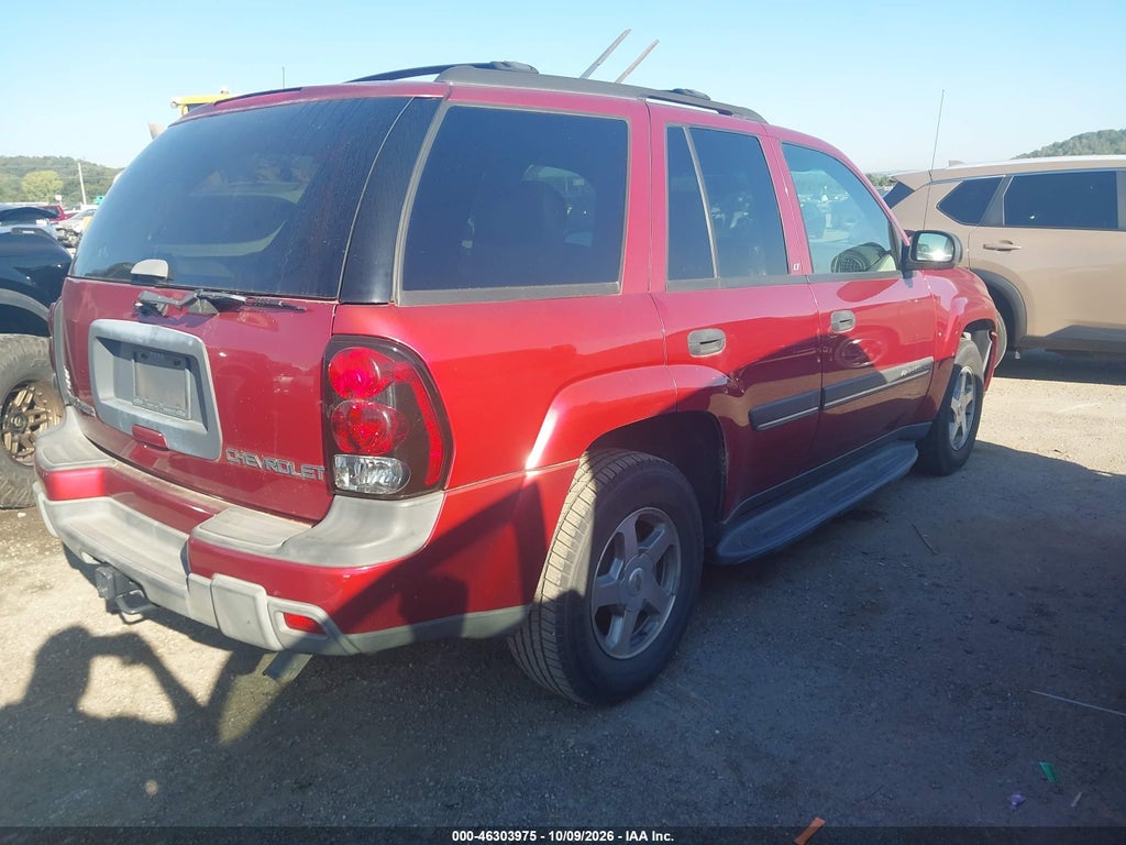 2002 Chevrolet Trailblazer LT photo 4