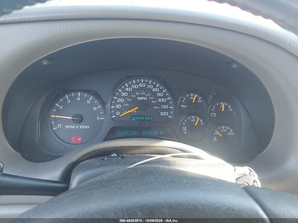 2002 Chevrolet Trailblazer LT photo 7