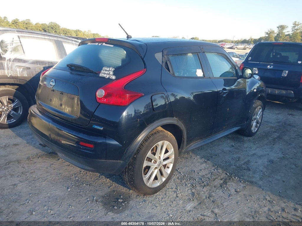 2014 Nissan Juke S photo 4
