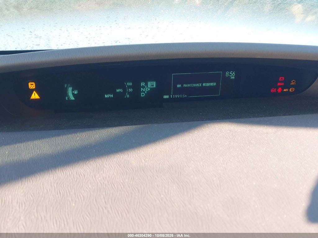 2011 Toyota Prius Three photo 7