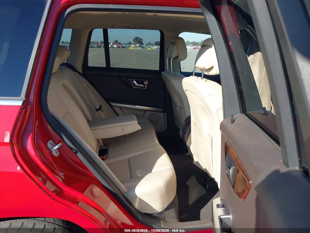 2015 Mercedes-Benz GLK 350 4MATIC photo 8