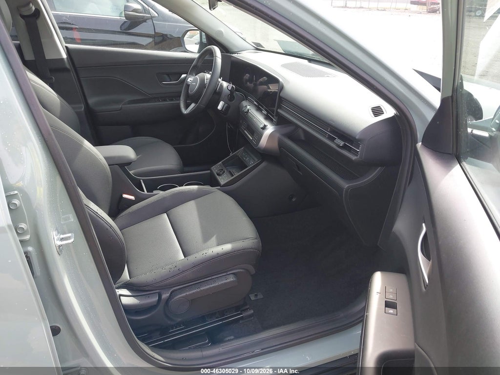 2026 Hyundai Kona Limited photo 5