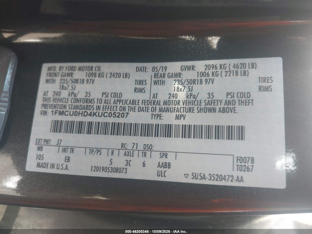 2019 Ford Escape SEL photo 9