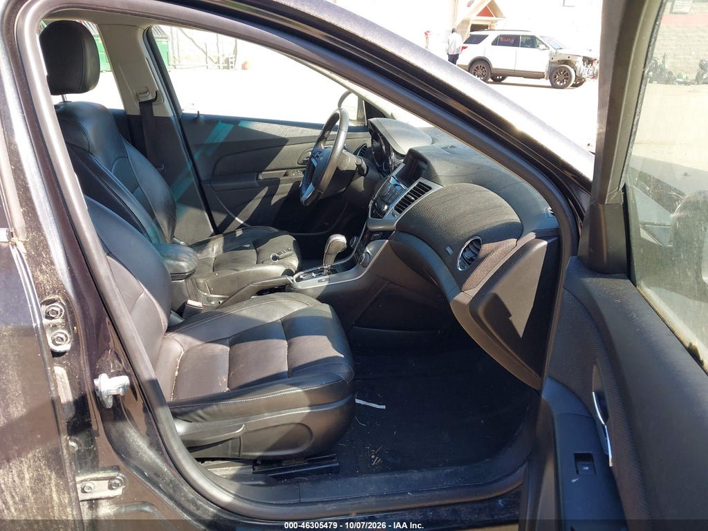2012 Chevrolet Cruze LTZ photo 5