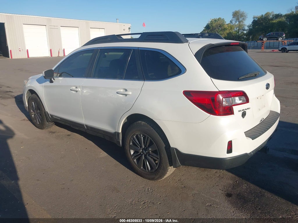 2015 Subaru Outback 2.5I Premium photo 3