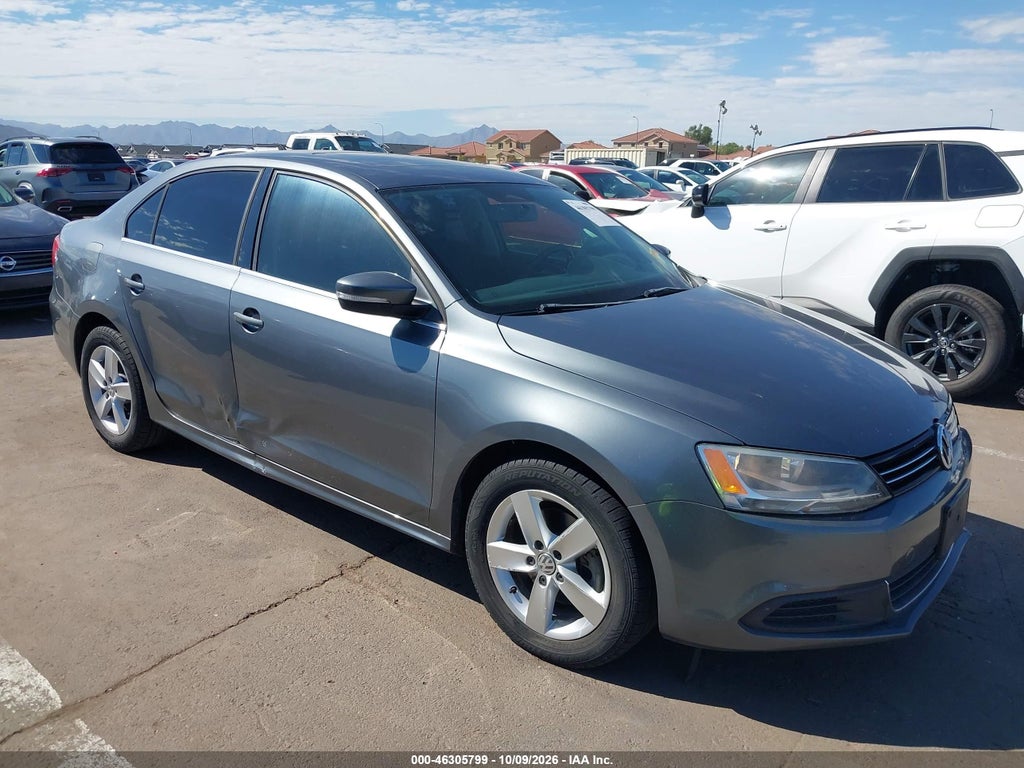 2013 Volkswagen Jetta 2.0L TDI photo 6